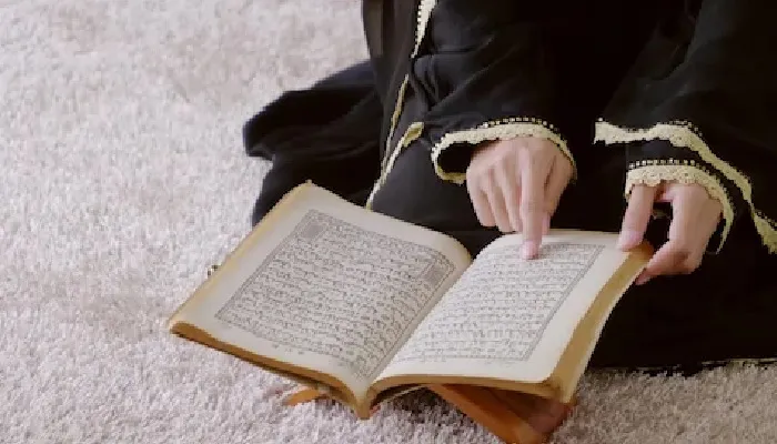 Adab dan Tata Cara Membaca Al-Qur'a yang Benar