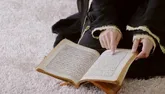 Adab dan Tata Cara Membaca Al-Qur'a yang Benar